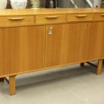 881 6615 Sideboard